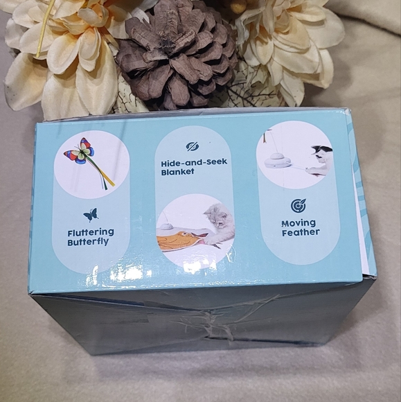 Potaroma 3 In 1 Hide and Seek Butterfly Cat Toy EUC - Picture 5 of 14